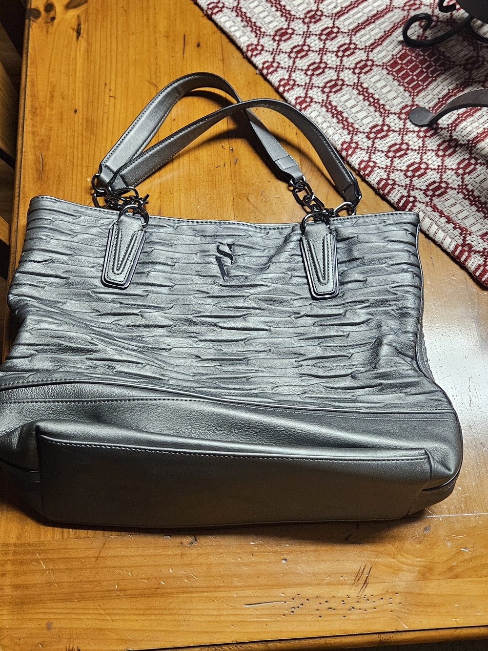 Metallic Gray Simply Vera Shoulder Bag